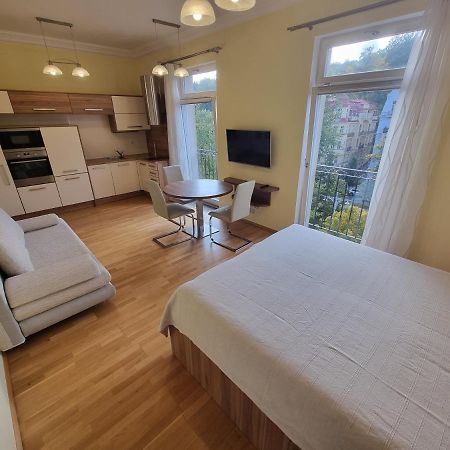 Apartman Orsten Mariańskie Łaźnie Zewnętrze zdjęcie
